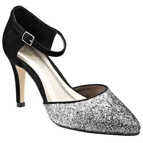 Christmas party shoes for women over 40