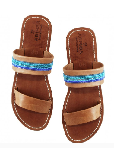 Packing for a hot beach holiday - women over 40