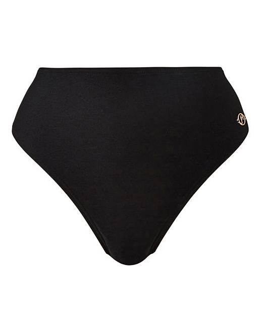 summer looks at JD Williams