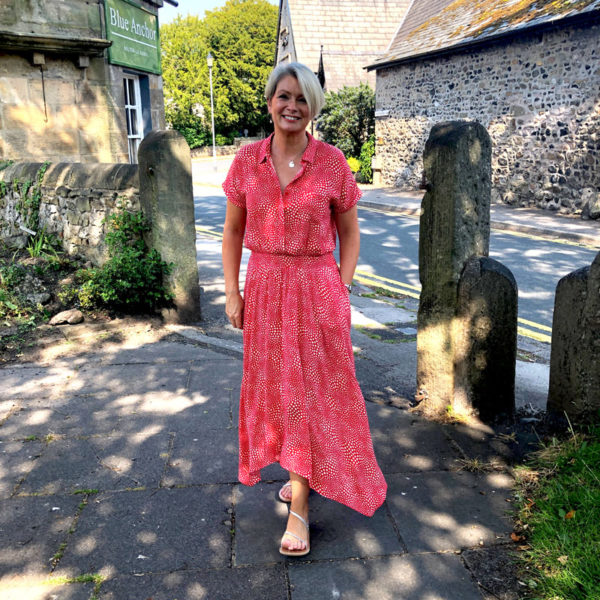 Making summer plans (at last) and recent outfits - Midlifechic