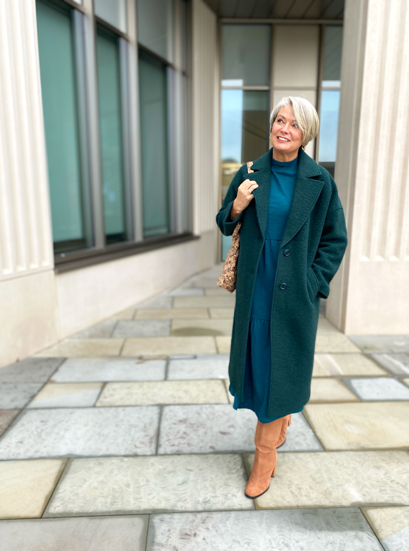 Autumn outfit ideas for women over 50 