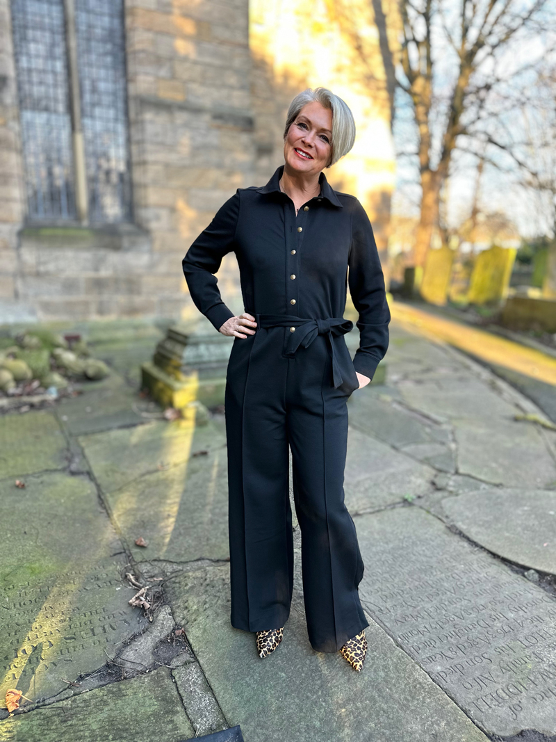 Midlifechic funeral outfits for midlife women