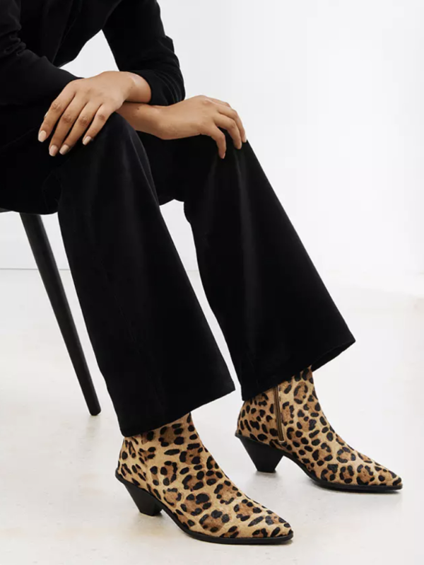 Winter sale bargains 2023 leopard Boots