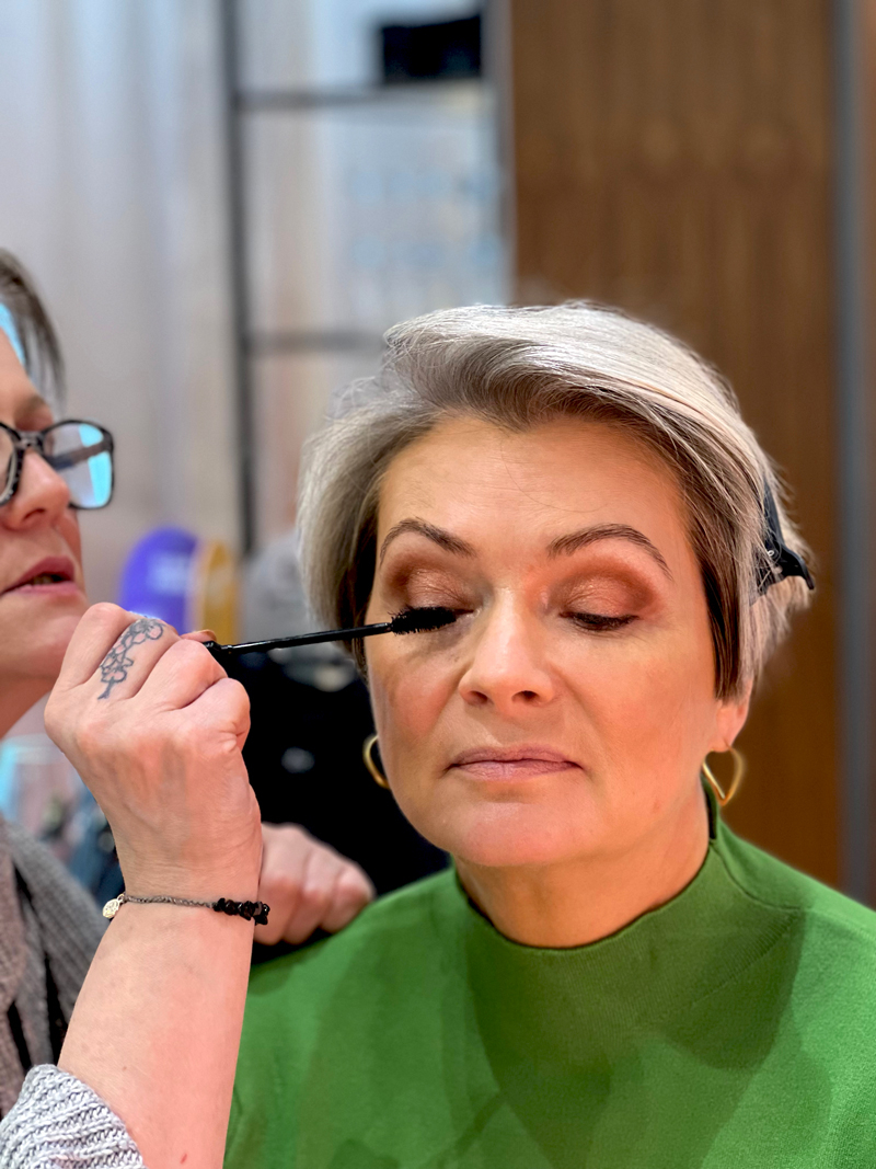 Midlife make-up techniques