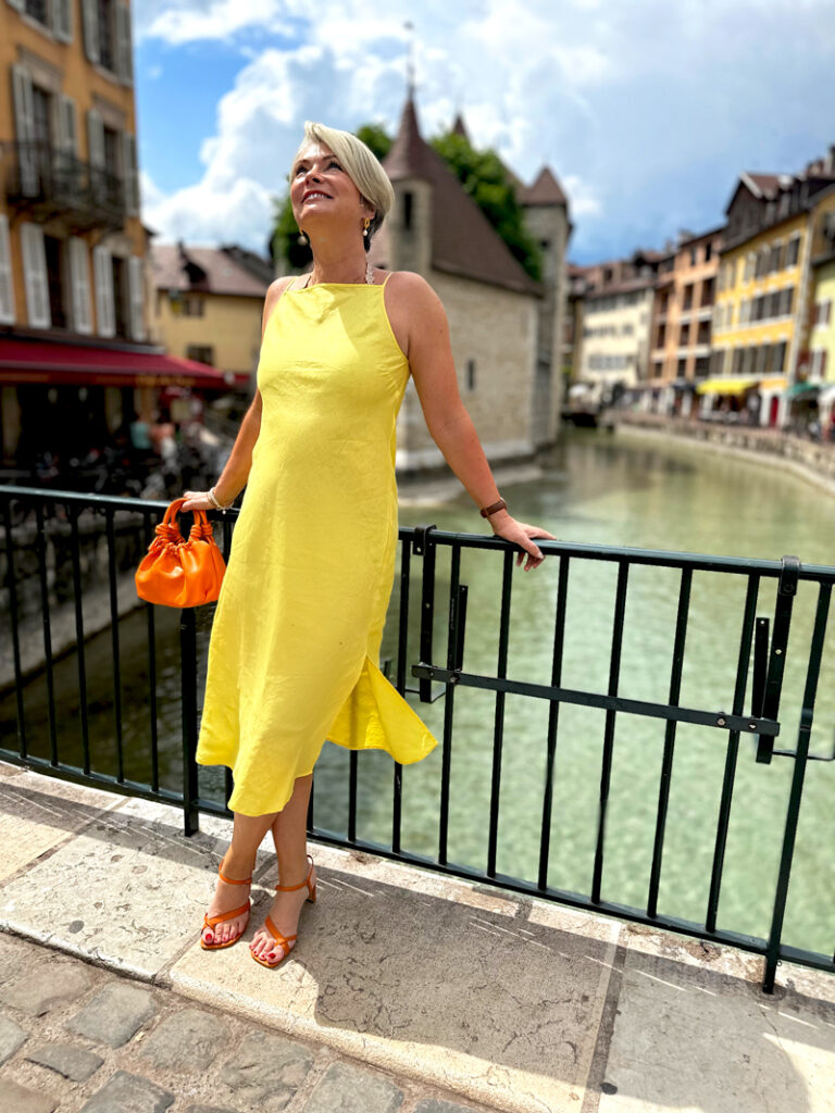 Summer holiday outfit ideas - ageless style - Midlifechic