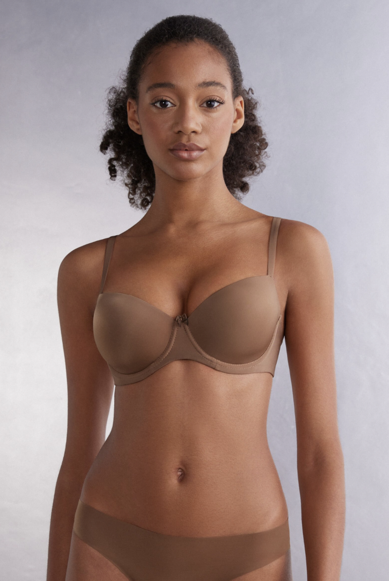 Finding the best bra for your breast shape - Midlifechic