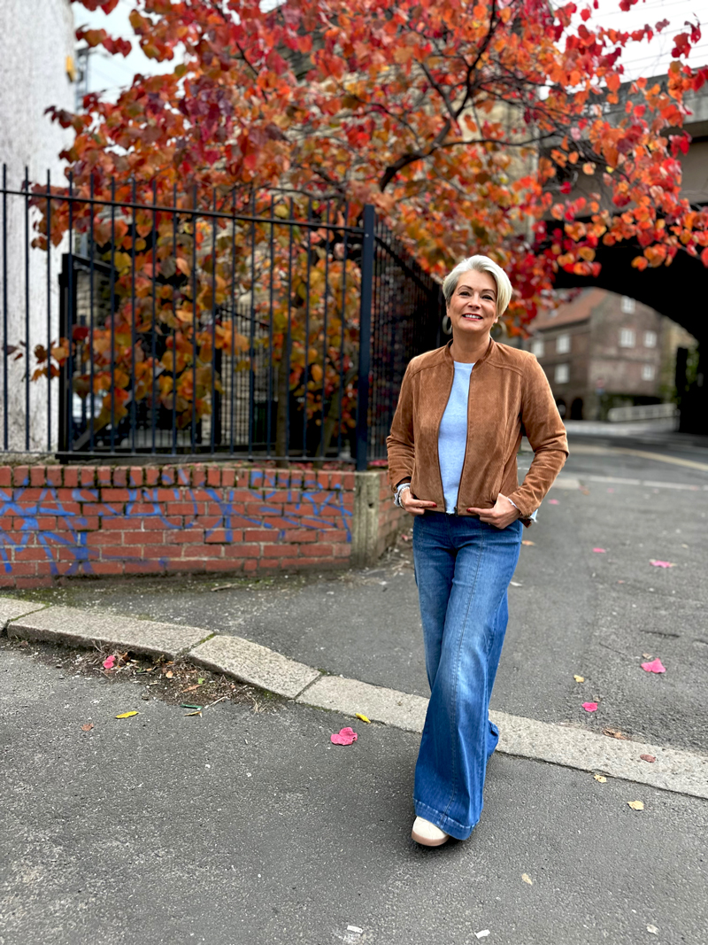Midlifechic relaxed casual chic