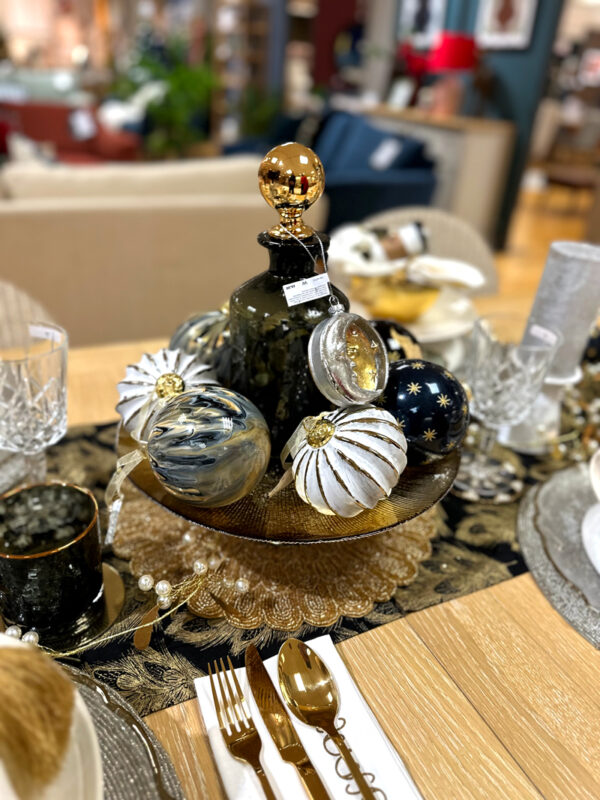 Christmas finishing touches