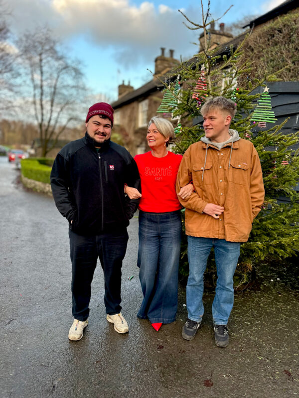 Nikki Garnett, Midlifechic family