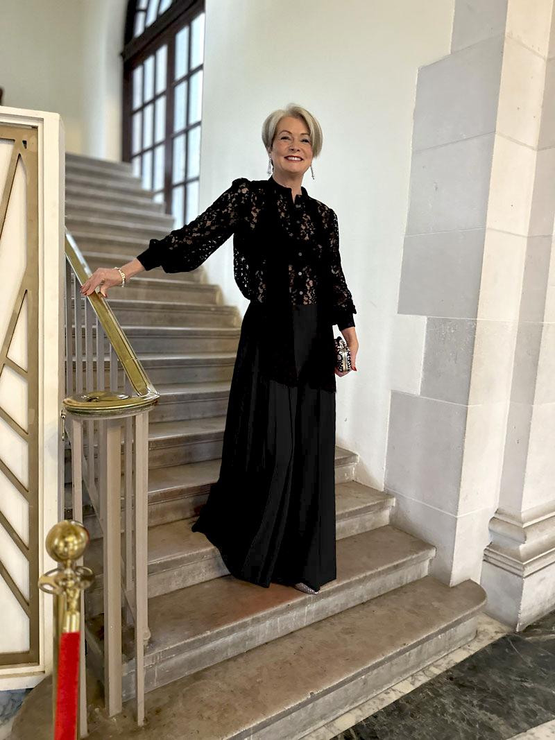 Nikki Garnett, Midlifechic, Midlife winter outfit tricks 