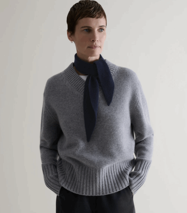 The everywoman gift - 2025's triangle scarf