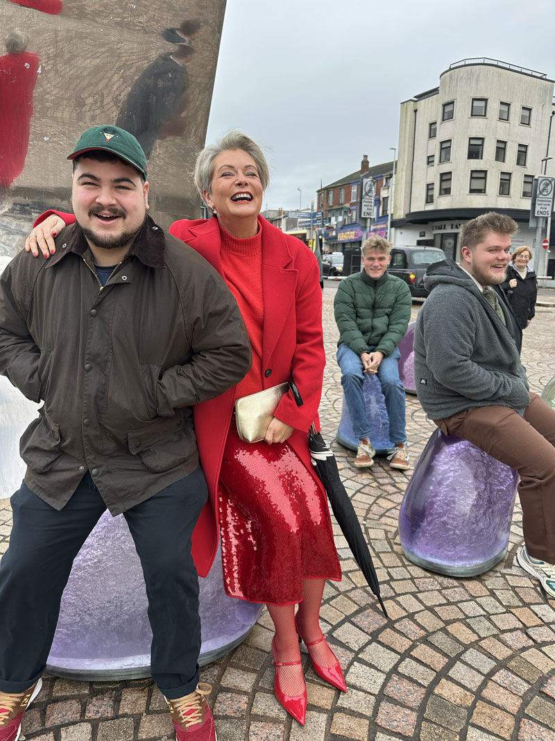 Midlifechic family 2024