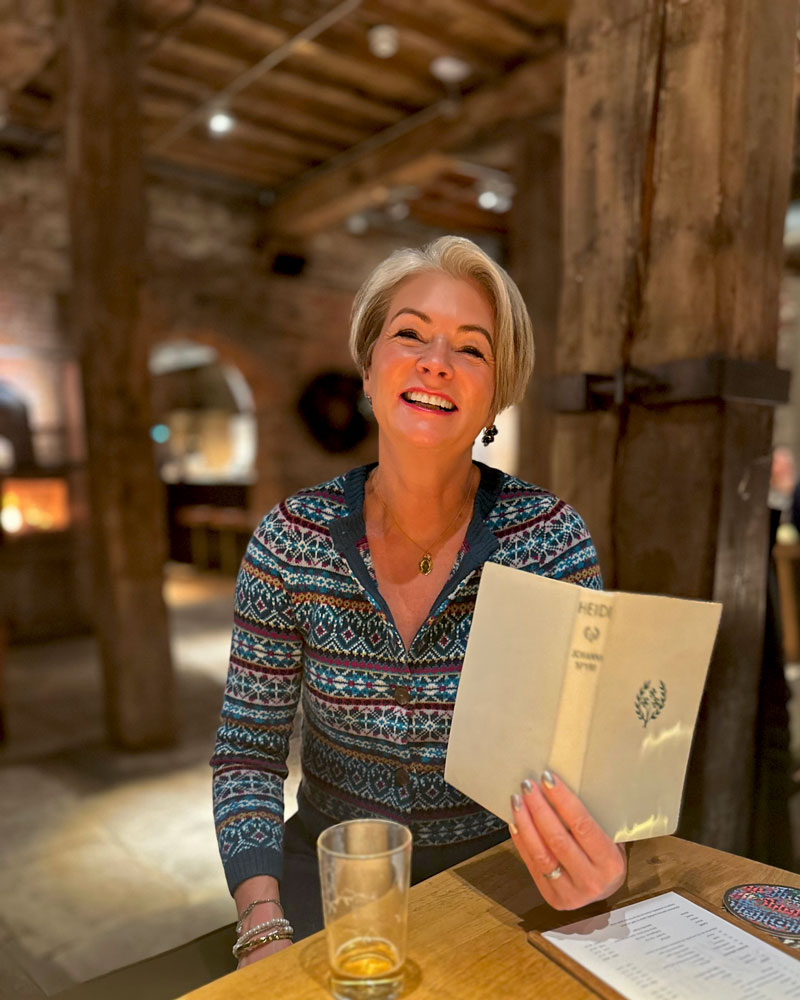 Nikki Garnett, Midlifechic