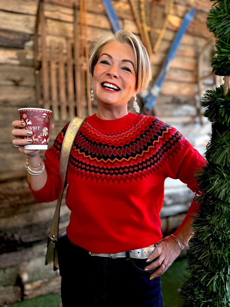 Nikki Garnett, Midlifechic