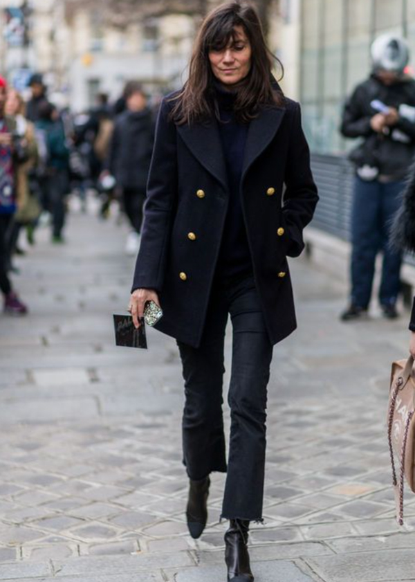 Black easy midlife outfit styling tricks