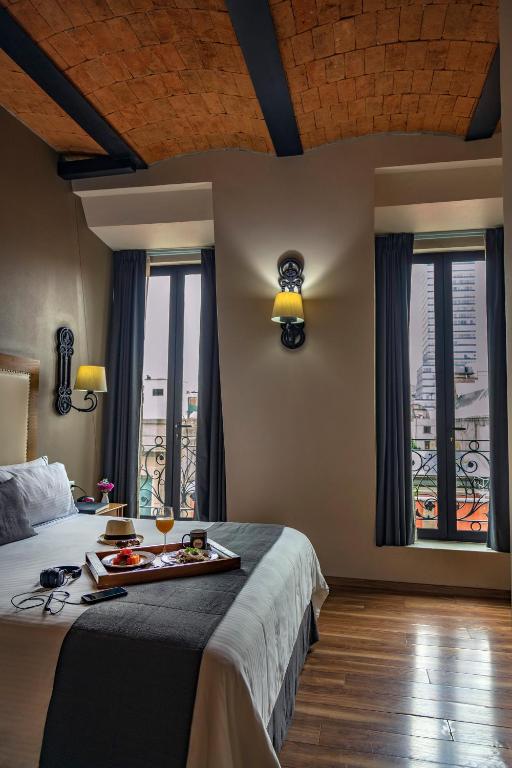 Midlife Guide To Mexico City