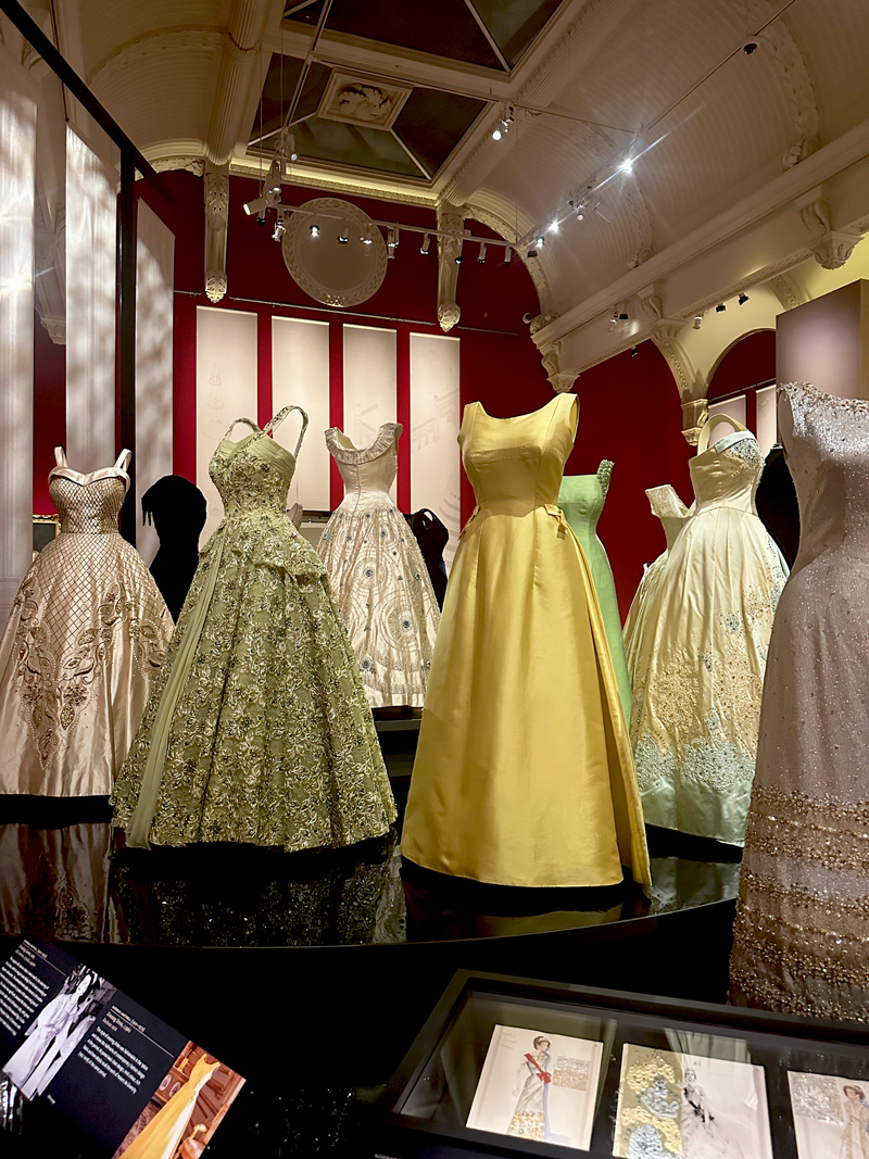 Queen Elizabeth II her life in style review
