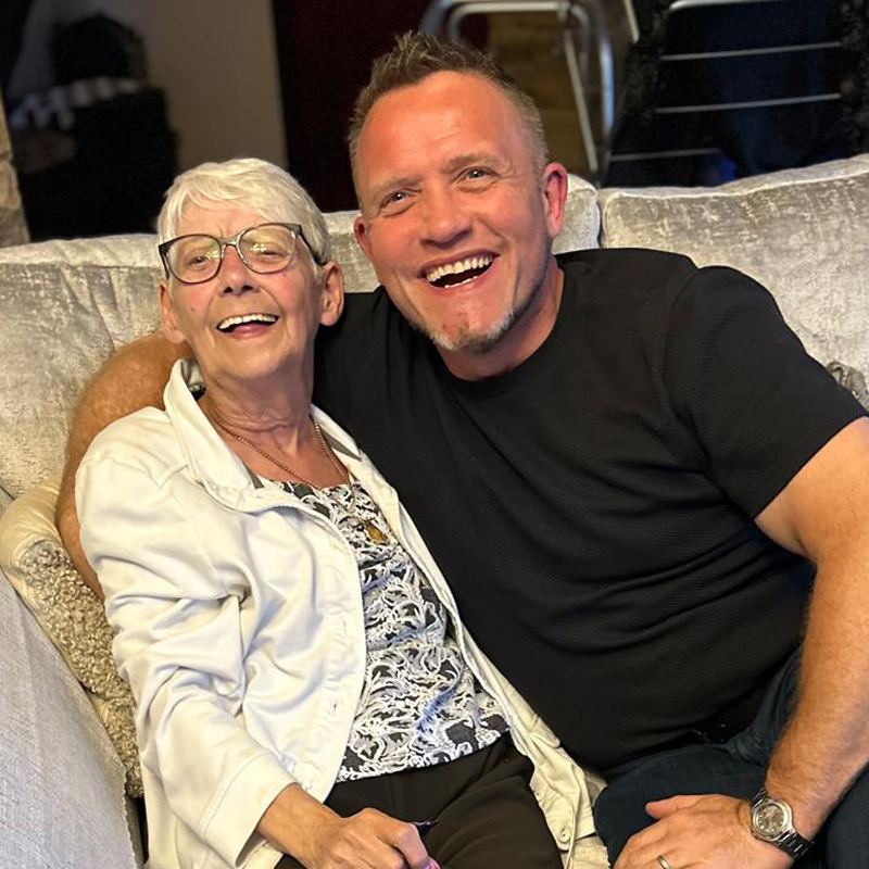 Mal-and-Delia
