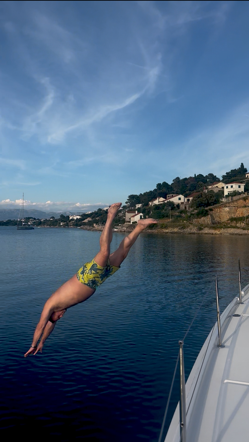 Mal-Garnett-diving midlife sailing holiday