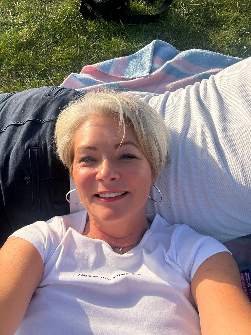 Nikki Garnett, Midlifechic