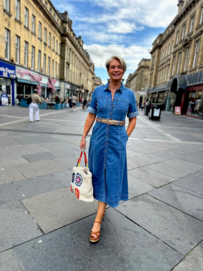 Nikki Garnett, Midlifechic, Newcastle blogger